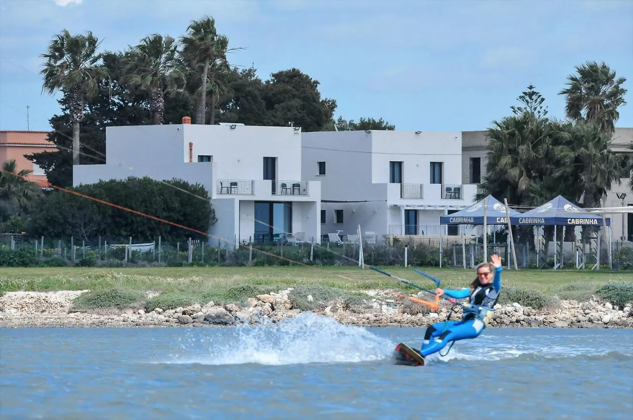 Aparthotel Casa B, Room 5 - Palm Kite Paradise, At Lagoon - Lo Stagnone Kite Spot Marsala Italy